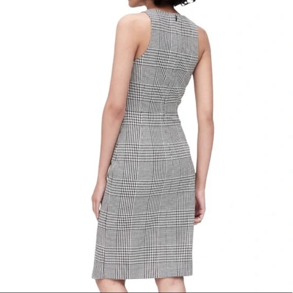 Banana Republic Plaid Bi-Stretch Racer Neck Sheath Dress Size 0 - Picture 2 of 7
